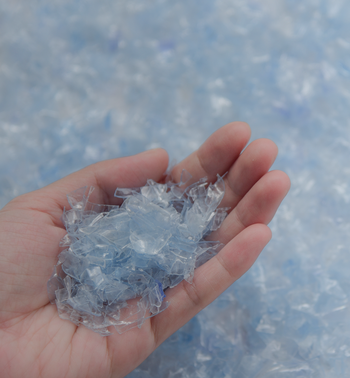 Plastic recyclates & waste